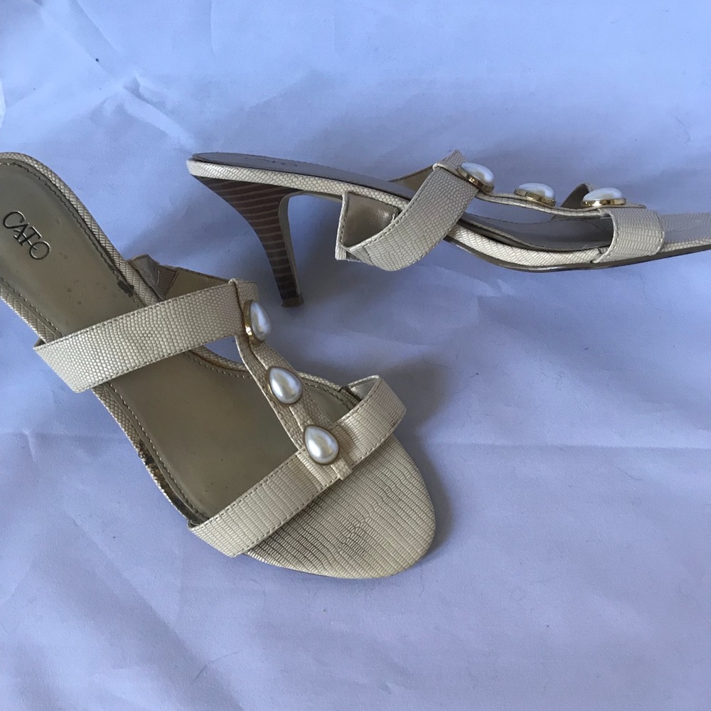 Shoes women’s size 9